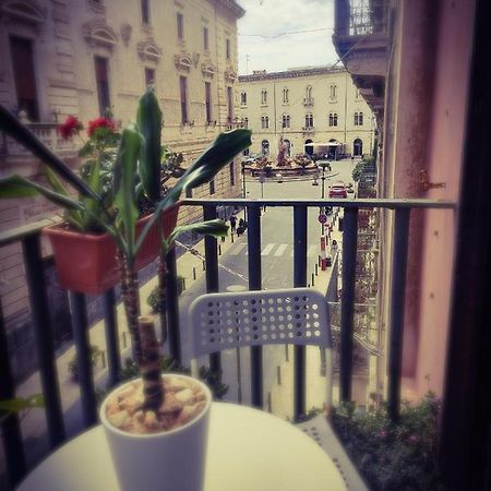 Matteotti 21 Rooms Сиракуза Екстериор снимка